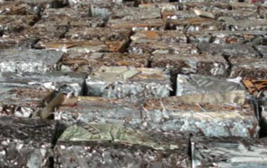 Пакетирование и брикетирование лома на территории клиента